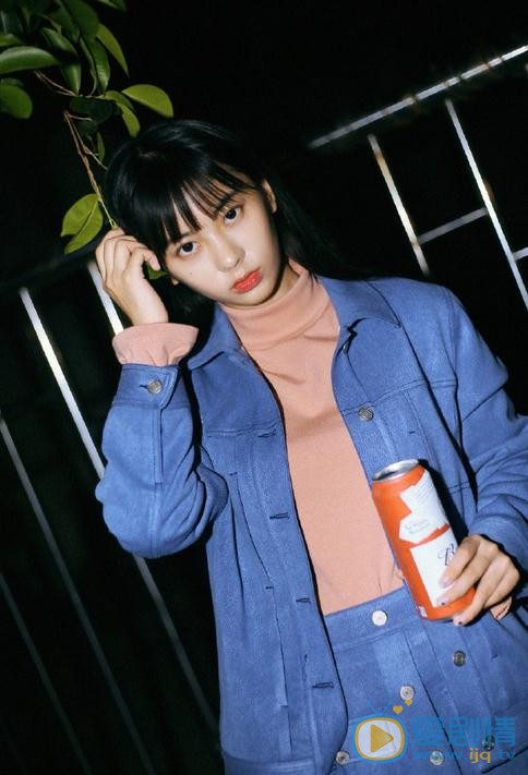 郑妙街头写真 郑妙高清写真_郑妙高清剧照