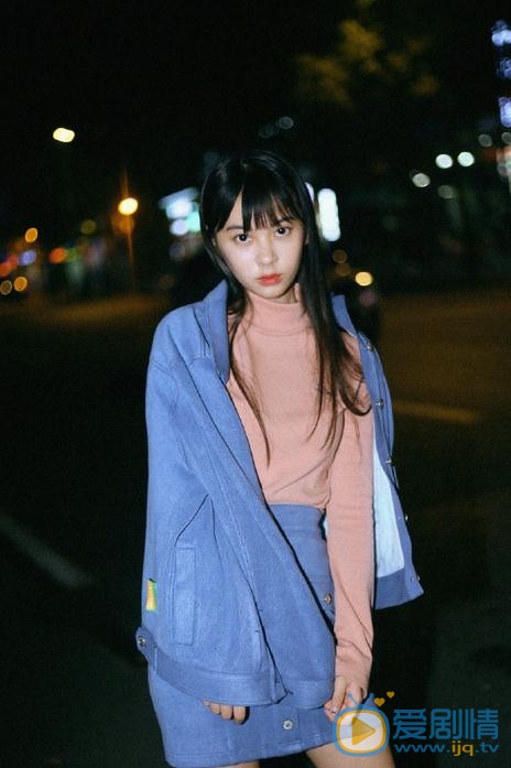 郑妙街头写真 郑妙高清写真_郑妙高清剧照