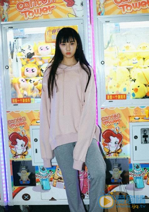 郑妙街头写真 郑妙高清写真_郑妙高清剧照
