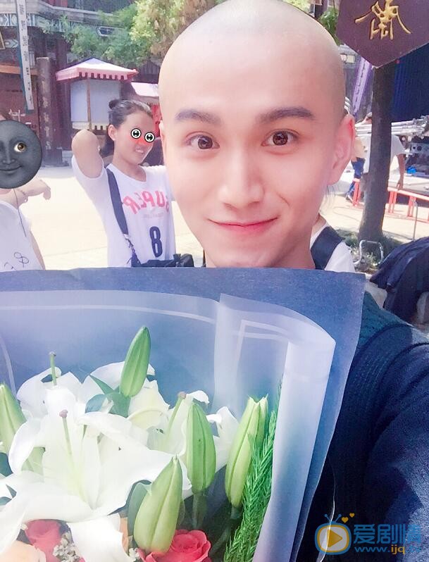 丁宇佳卖萌照 丁宇佳高清写真_丁宇佳高清剧照