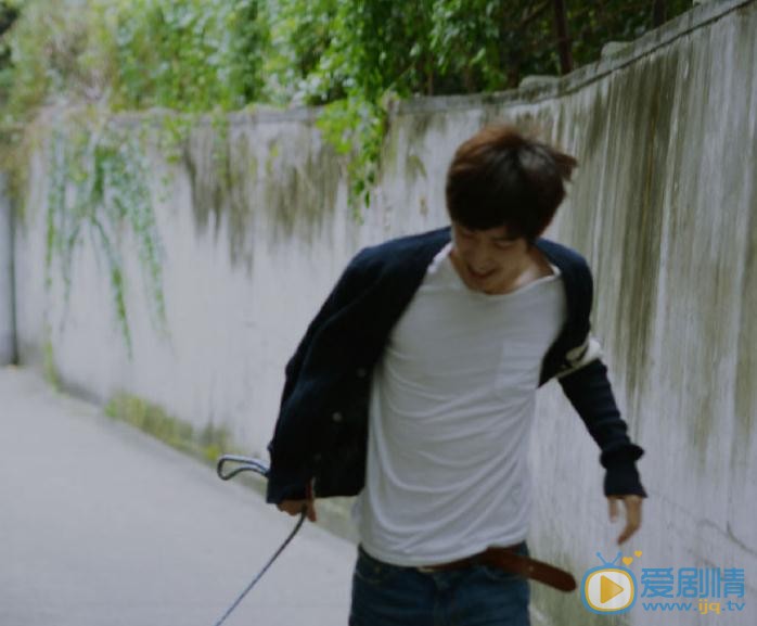 焦睿宠物写真 焦睿高清写真_焦睿高清剧照