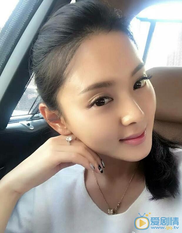 国民大生活马丝丝是谁演的？马丝丝扮演者小刘佳个人资料及生活写真照欣赏