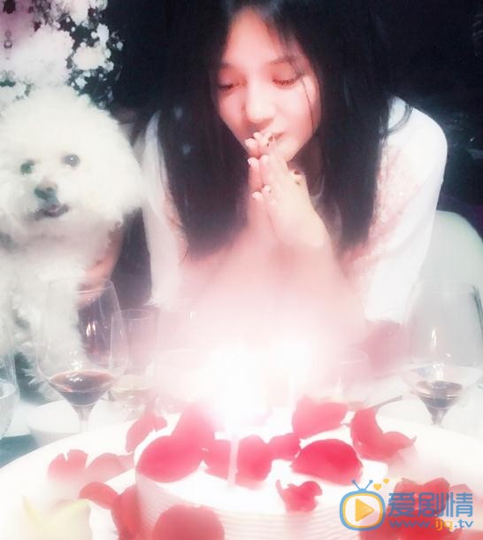 李昕芸生活照 李昕芸高清写真_李昕芸高清剧照