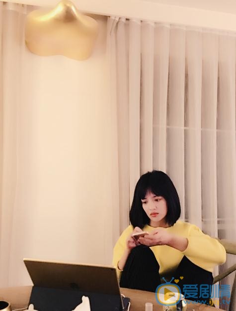 李昕芸生活照 李昕芸高清写真_李昕芸高清剧照