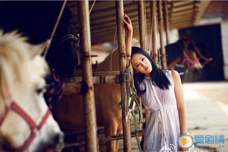高丽雯清纯写真 高丽雯高清写真_高丽雯高清剧照