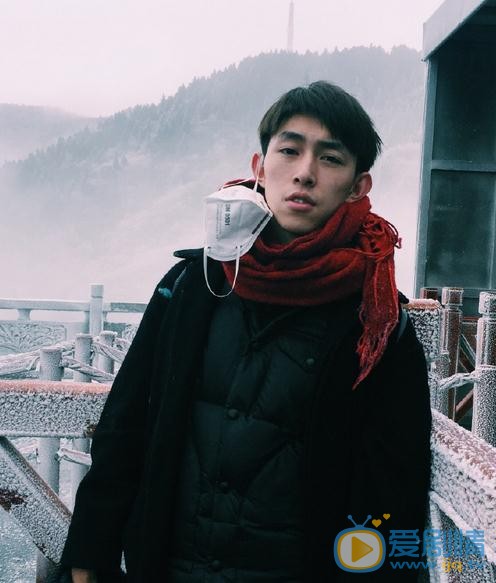 肖大千生活照 肖大千高清写真_肖大千高清剧照