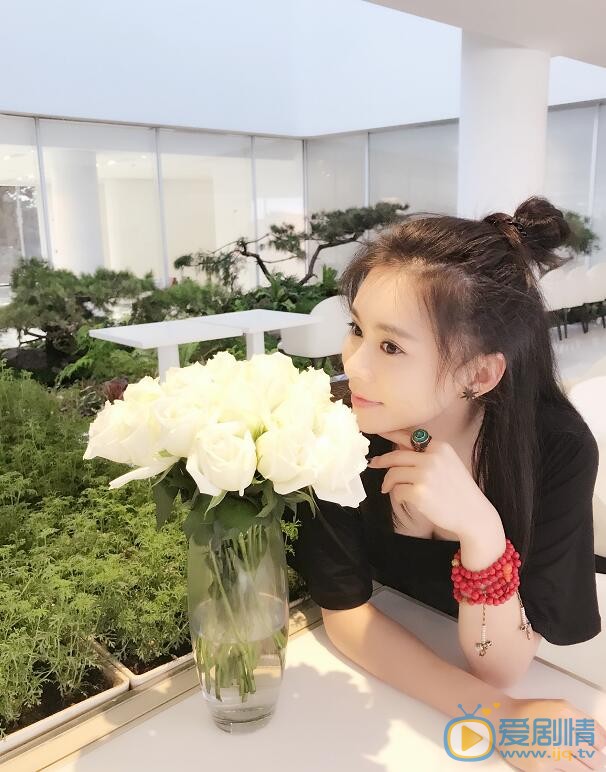 杨玥生活照 杨玥高清写真_杨玥高清剧照
