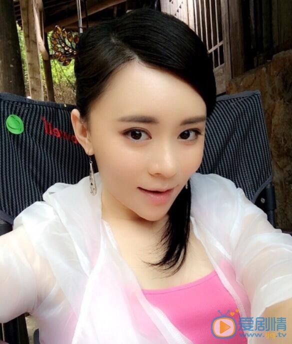 杨玥生活照 杨玥高清写真_杨玥高清剧照