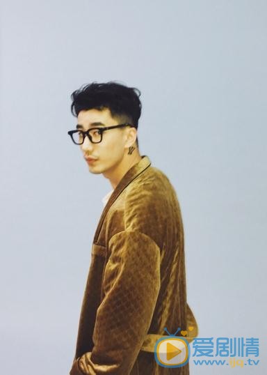 李燊梦幻写真 李燊高清写真_李燊高清剧照