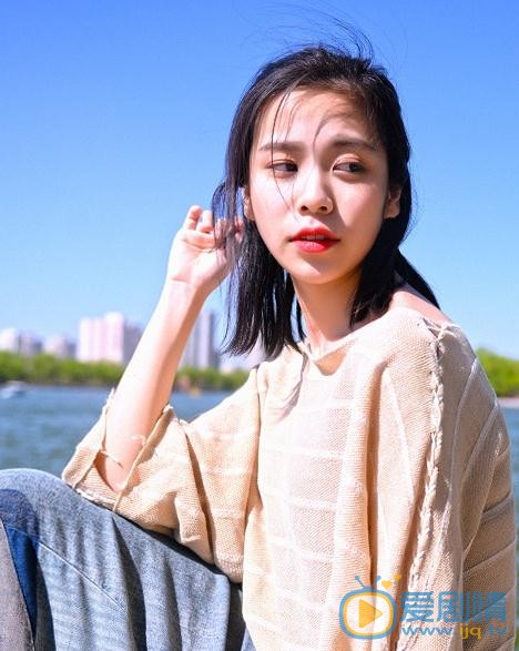马小媛街拍写真 马小媛高清写真_马小媛高清剧照