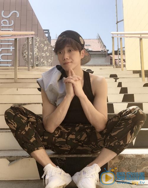 李嘉铭生活照 李嘉铭高清写真_李嘉铭高清剧照