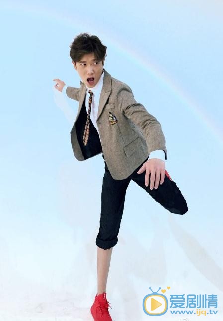 李嘉铭制服写真 李嘉铭高清写真_李嘉铭高清剧照
