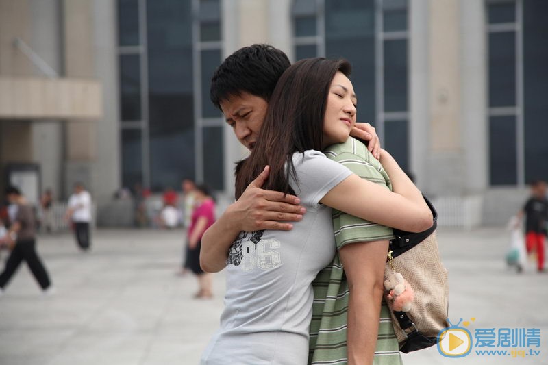 张国强《情感战争》剧照 张国强高清写真_张国强高清剧照