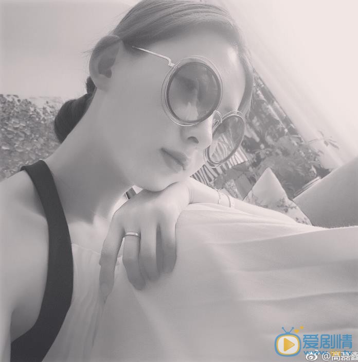 高磊鑫随性旅行照 高磊鑫高清写真_高磊鑫高清剧照