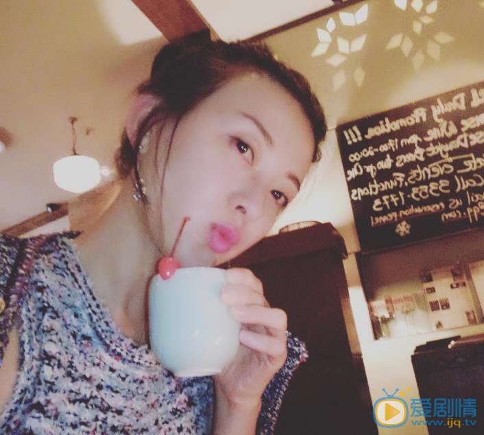 高磊鑫搞怪卖萌照 高磊鑫高清写真_高磊鑫高清剧照