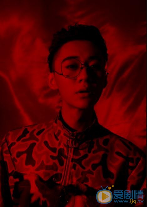 郑淳璟时尚写真 郑淳璟高清写真_郑淳璟高清剧照