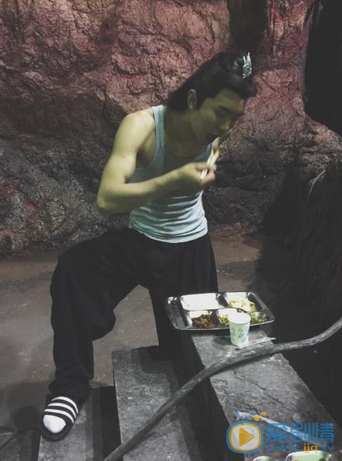 赵旭东毕业照 赵旭东高清写真_赵旭东高清剧照