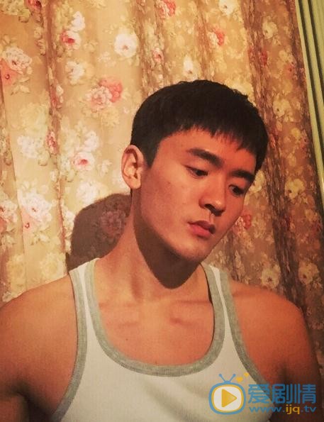 赵旭东生活照 赵旭东高清写真_赵旭东高清剧照