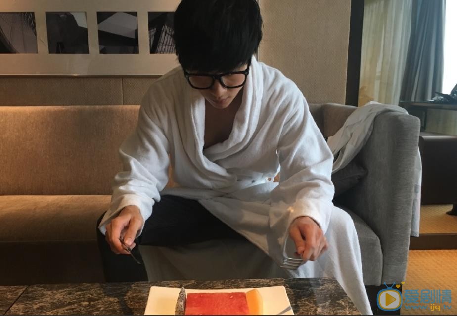 薛之谦生活照 薛之谦高清写真_薛之谦高清剧照