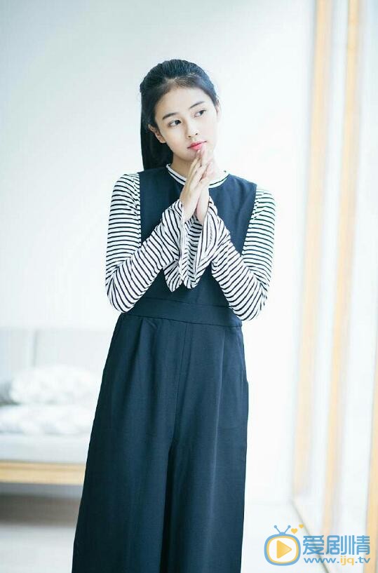 白鹿清新写真 白鹿高清写真_白鹿高清剧照