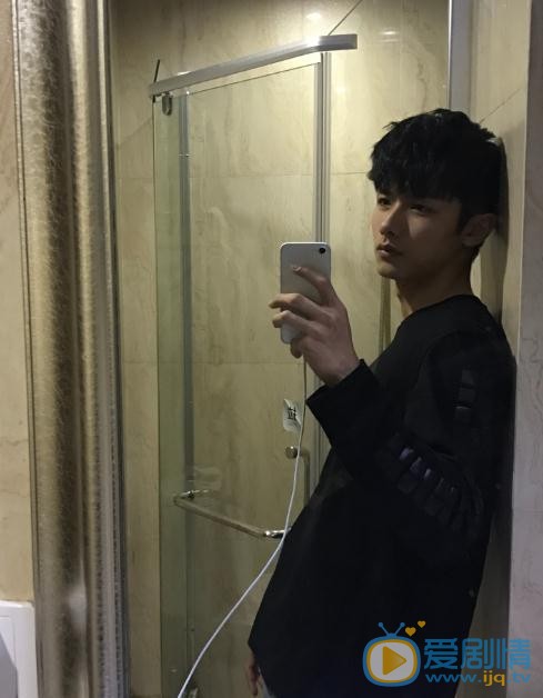 赵弈钦生活照 赵弈钦高清写真_赵弈钦高清剧照