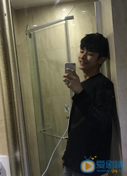 赵弈钦生活照 赵弈钦高清写真_赵弈钦高清剧照
