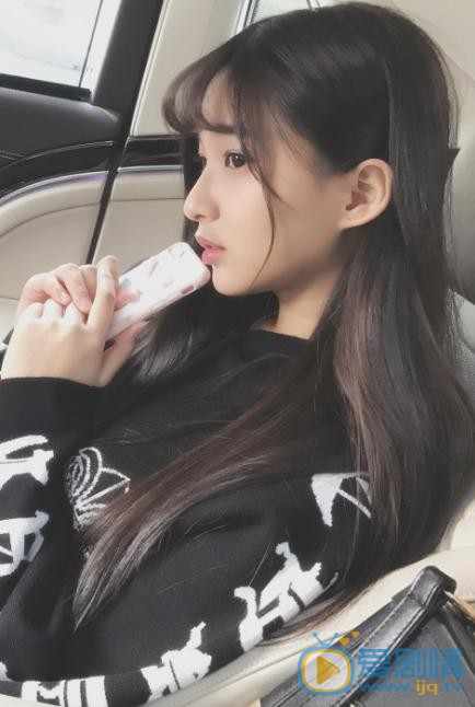 戚蓝尹生活照 戚蓝尹高清写真_戚蓝尹高清剧照