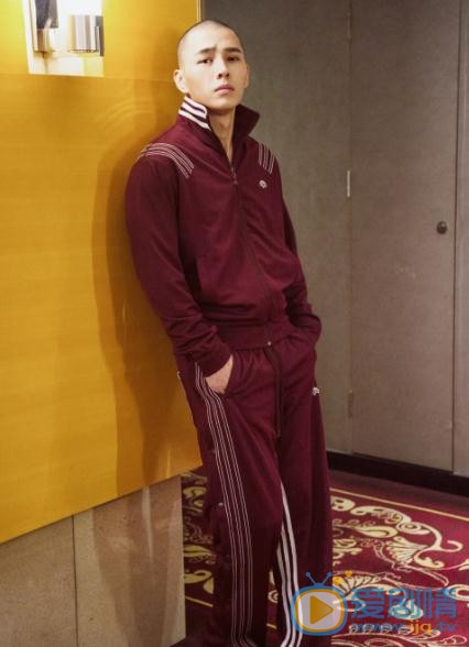洪尧街拍写真 洪尧高清写真_洪尧高清剧照