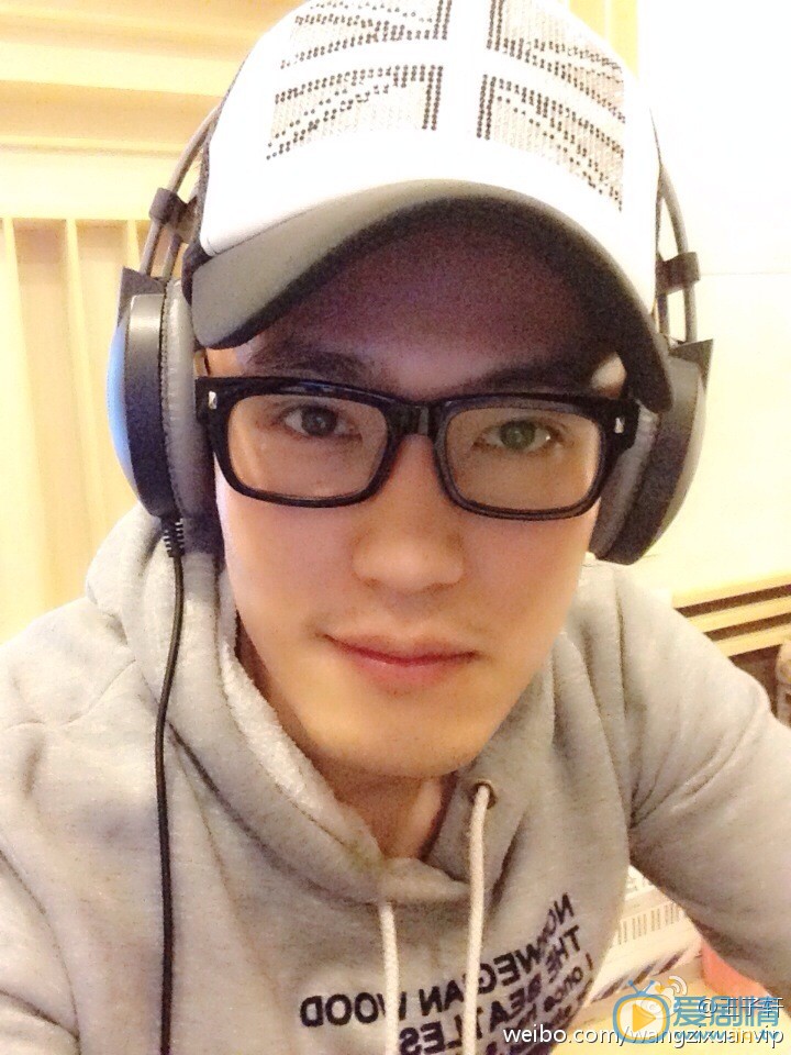 王子轩生活照 王子轩高清写真_王子轩高清剧照