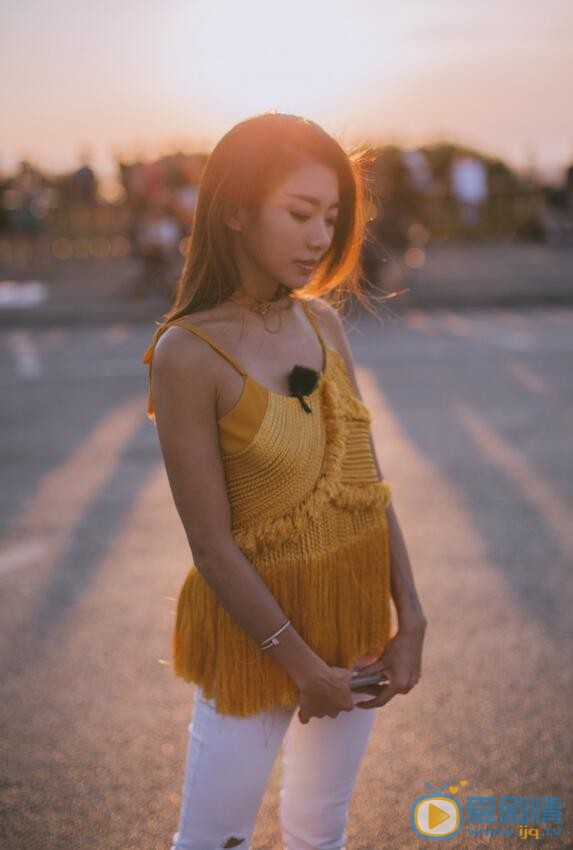 程晓玥街拍写真 程晓玥高清写真_程晓玥高清剧照