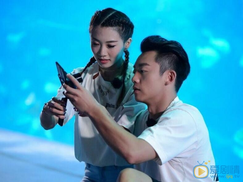 程晓玥《我们相爱吧》节目照 程晓玥高清写真_程晓玥高清剧照