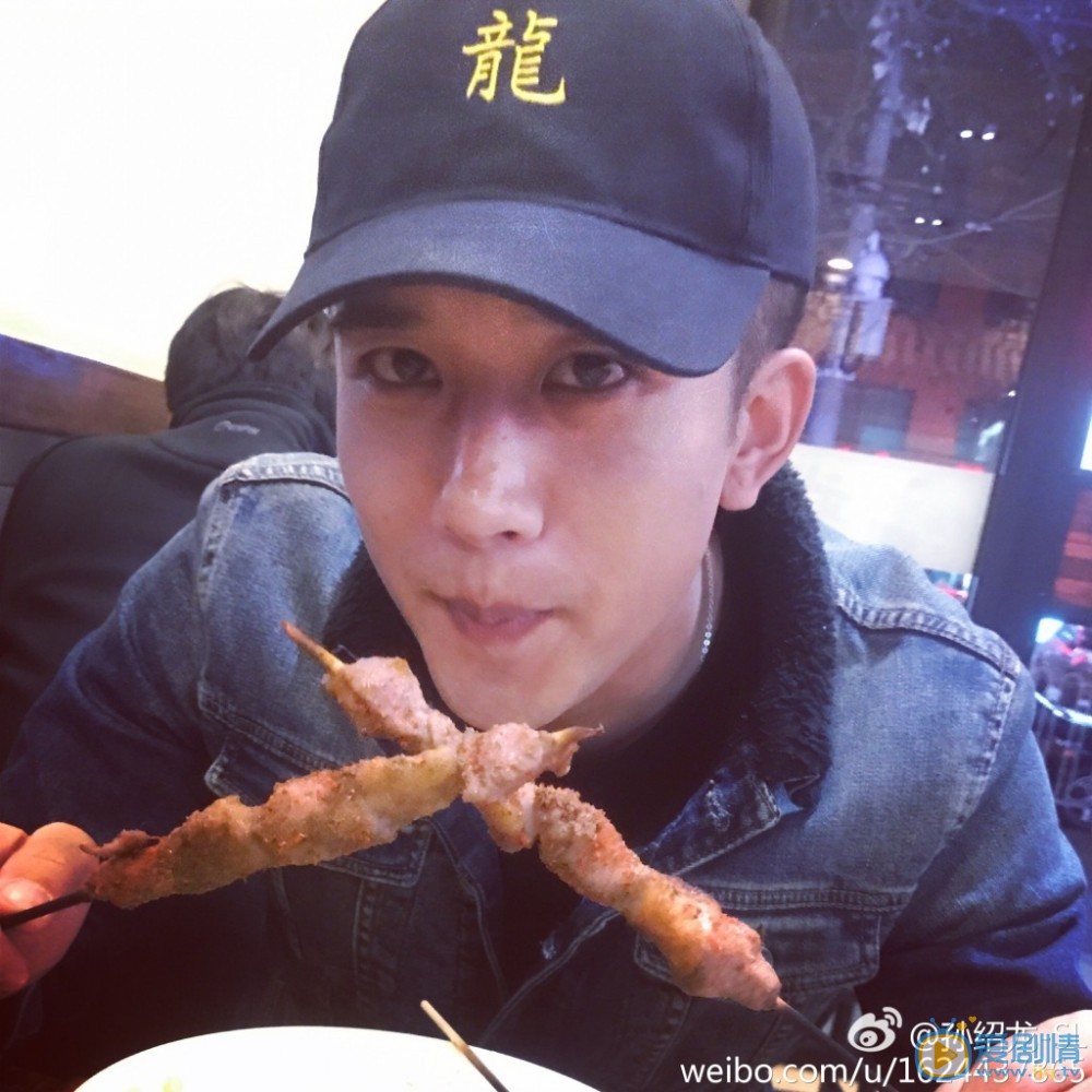 孙绍龙生活照 孙绍龙高清写真_孙绍龙高清剧照