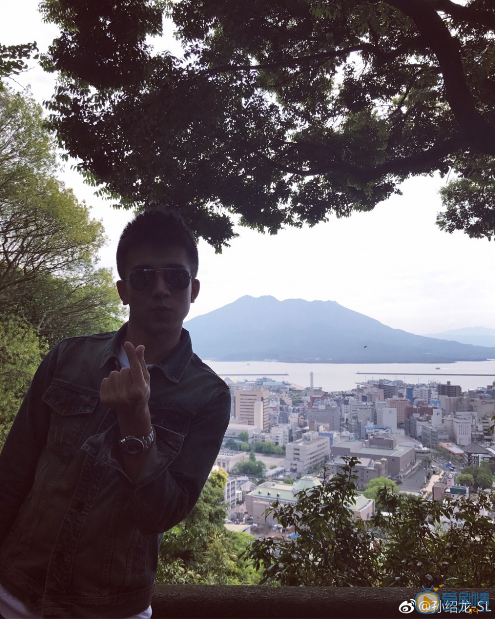 孙绍龙旅行照 孙绍龙高清写真_孙绍龙高清剧照