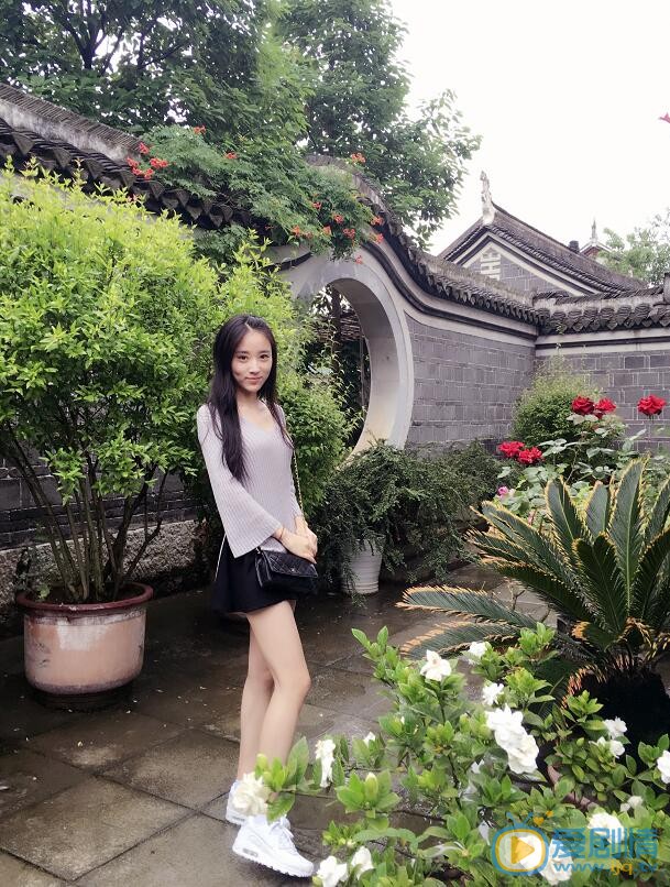 衣妍婷生活照 衣妍婷高清写真_衣妍婷高清剧照
