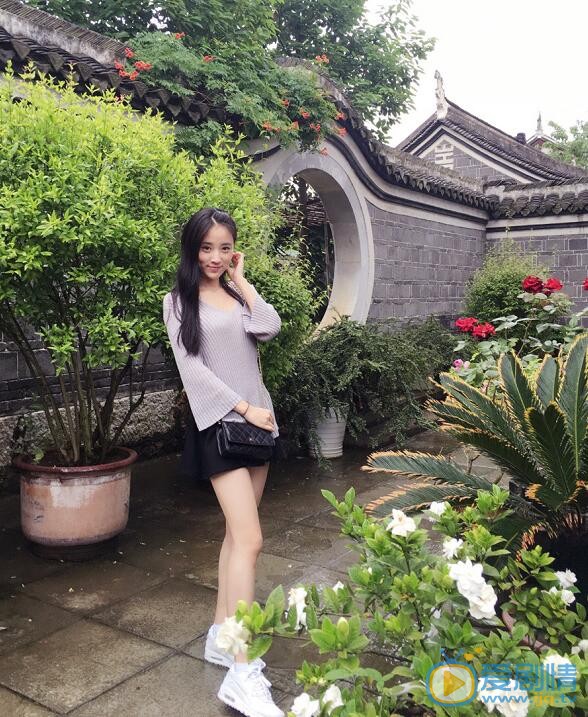 衣妍婷生活照 衣妍婷高清写真_衣妍婷高清剧照