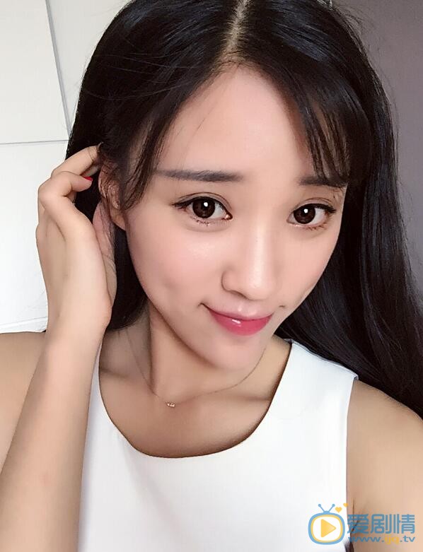 衣妍婷素颜照 衣妍婷高清写真_衣妍婷高清剧照