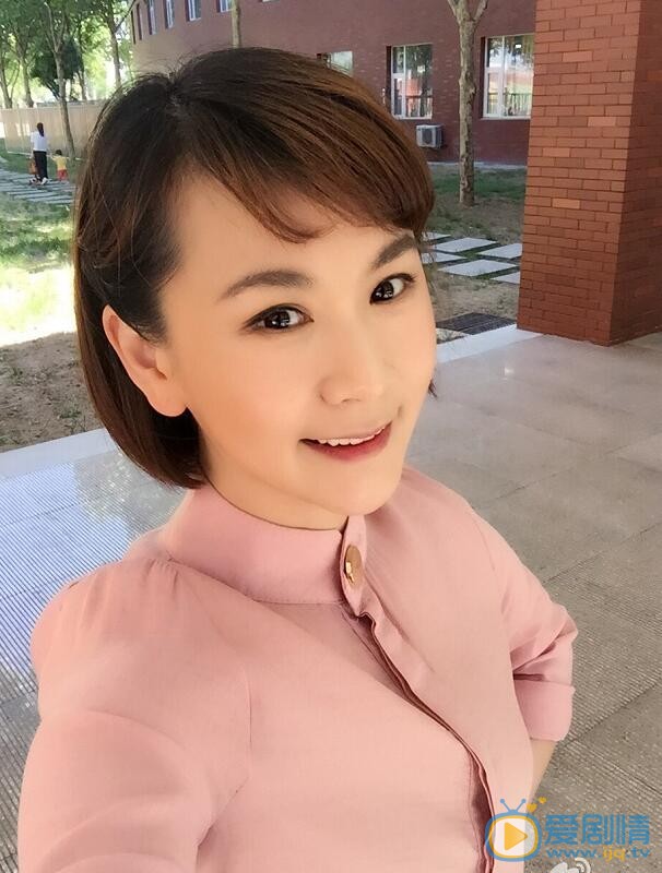 洛葳生活照 洛葳高清写真_洛葳高清剧照