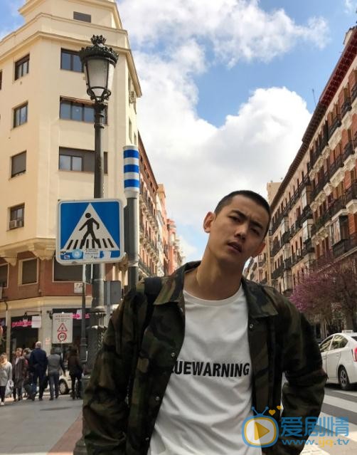 纪凌尘生活照 纪凌尘高清写真_纪凌尘高清剧照