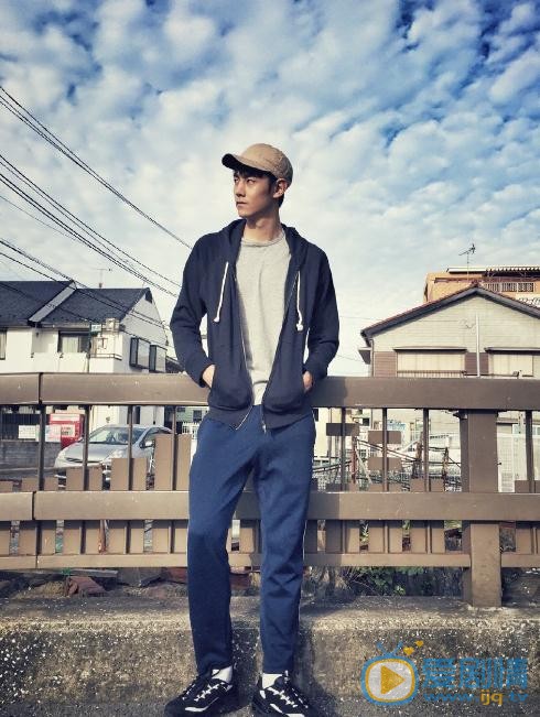 纪凌尘生活照 纪凌尘高清写真_纪凌尘高清剧照