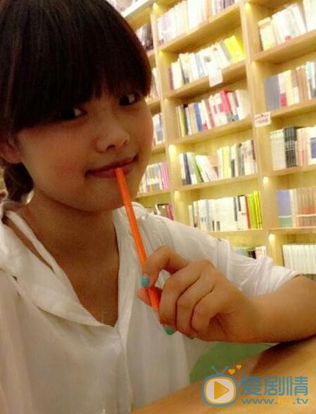 王莎莎生活照 王莎莎高清写真_王莎莎高清剧照
