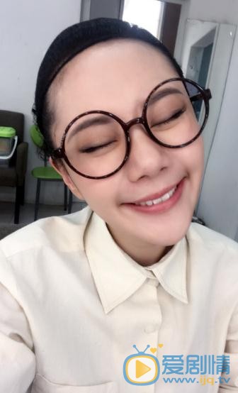 李夏佩生活照 李夏佩高清写真_李夏佩高清剧照