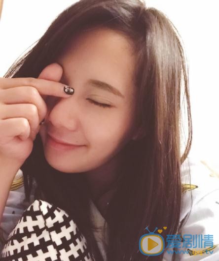李夏佩生活照 李夏佩高清写真_李夏佩高清剧照