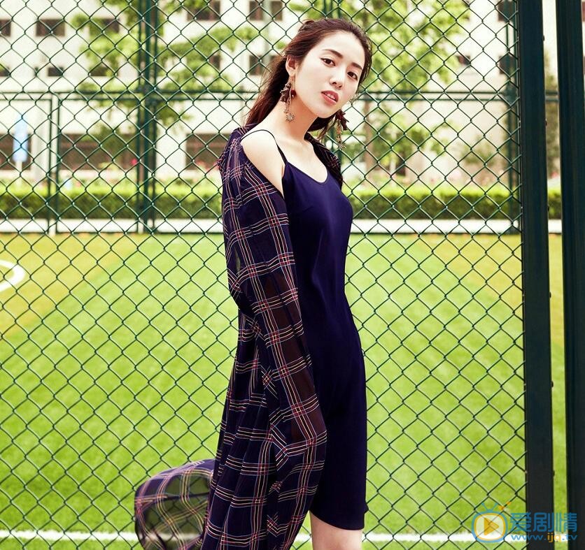 王俐丹夏日写真 王俐丹高清写真_王俐丹高清剧照