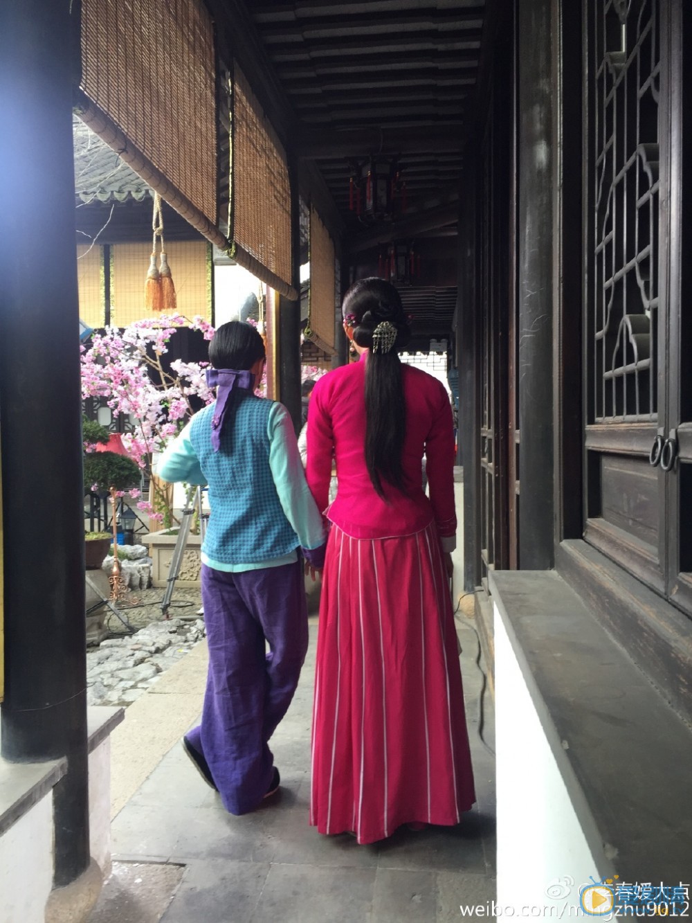李明珠片场照 李明珠高清写真_李明珠高清剧照