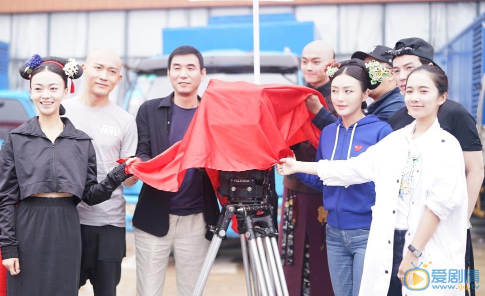 李明珠生活照 李明珠高清写真_李明珠高清剧照