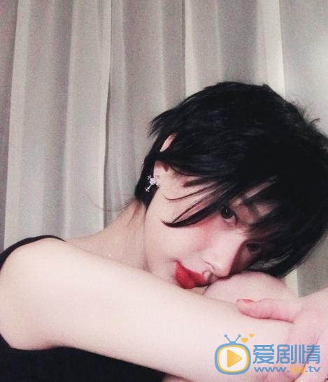 祁琪生活照 祁琪高清写真_祁琪高清剧照