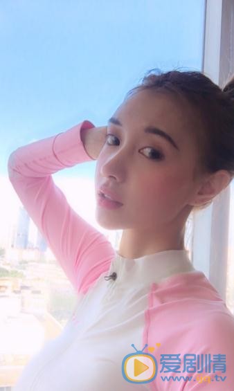 祁琪生活照 祁琪高清写真_祁琪高清剧照