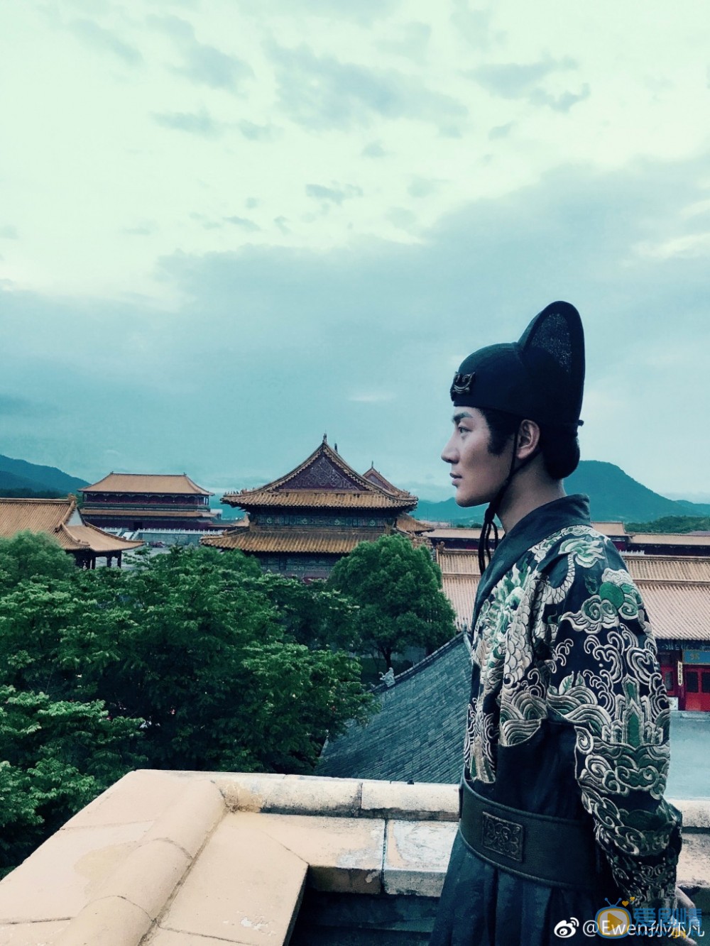 孙亦凡片场照 孙亦凡高清写真_孙亦凡高清剧照