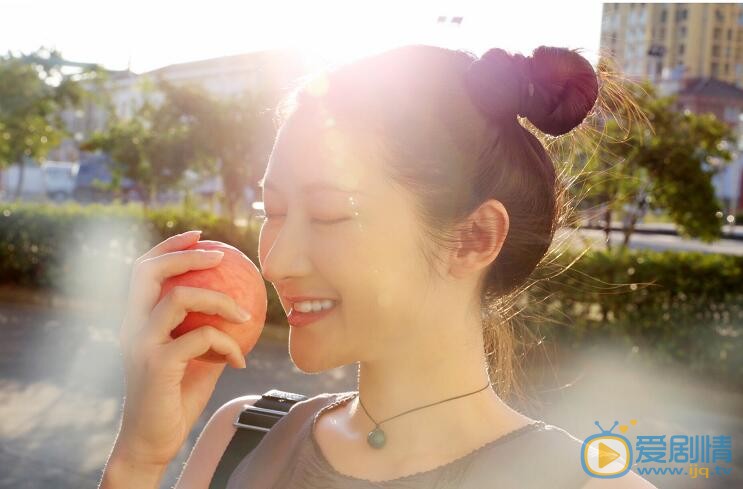 杨净如生活照 杨净如高清写真_杨净如高清剧照
