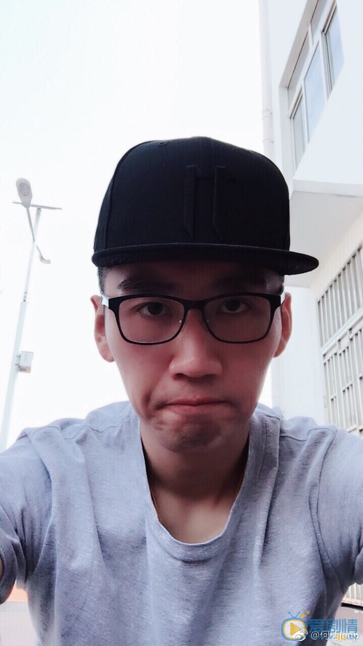 何达生活照 何达高清写真_何达高清剧照